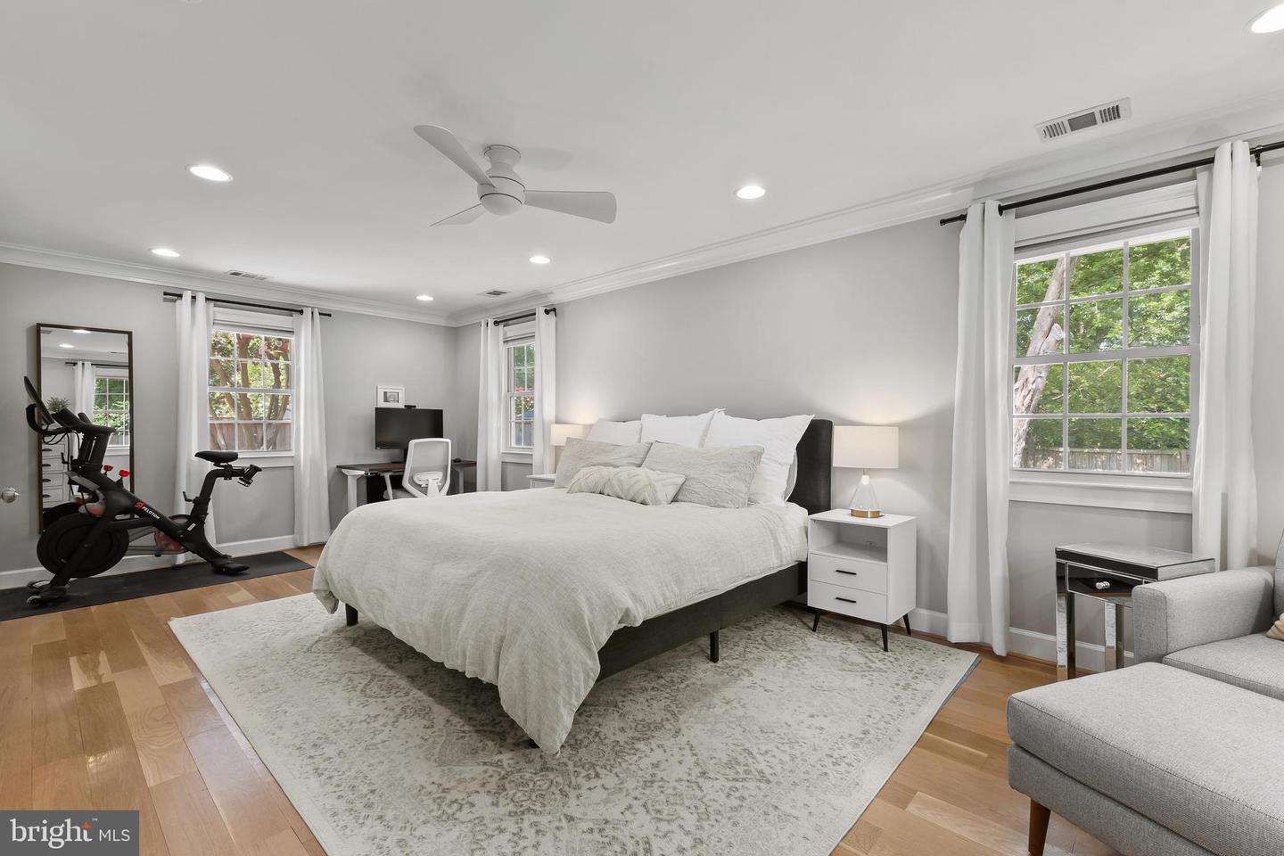 7935 WELLINGTON RD, ALEXANDRIA, Virginia 22308, 3 Bedrooms Bedrooms, ,2 BathroomsBathrooms,Residential,For sale,7935 WELLINGTON RD,VAFX2257924 MLS # VAFX2257924
