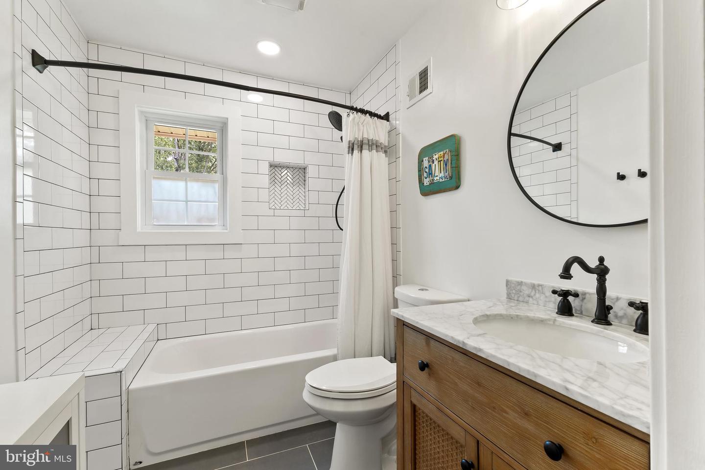 7935 WELLINGTON RD, ALEXANDRIA, Virginia 22308, 3 Bedrooms Bedrooms, ,2 BathroomsBathrooms,Residential,For sale,7935 WELLINGTON RD,VAFX2257924 MLS # VAFX2257924