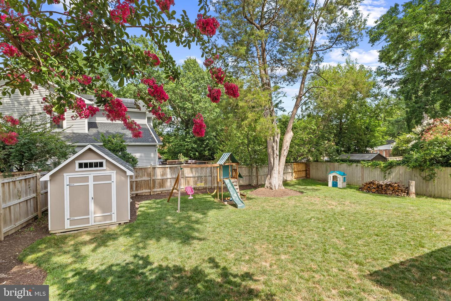 7935 WELLINGTON RD, ALEXANDRIA, Virginia 22308, 3 Bedrooms Bedrooms, ,2 BathroomsBathrooms,Residential,For sale,7935 WELLINGTON RD,VAFX2257924 MLS # VAFX2257924