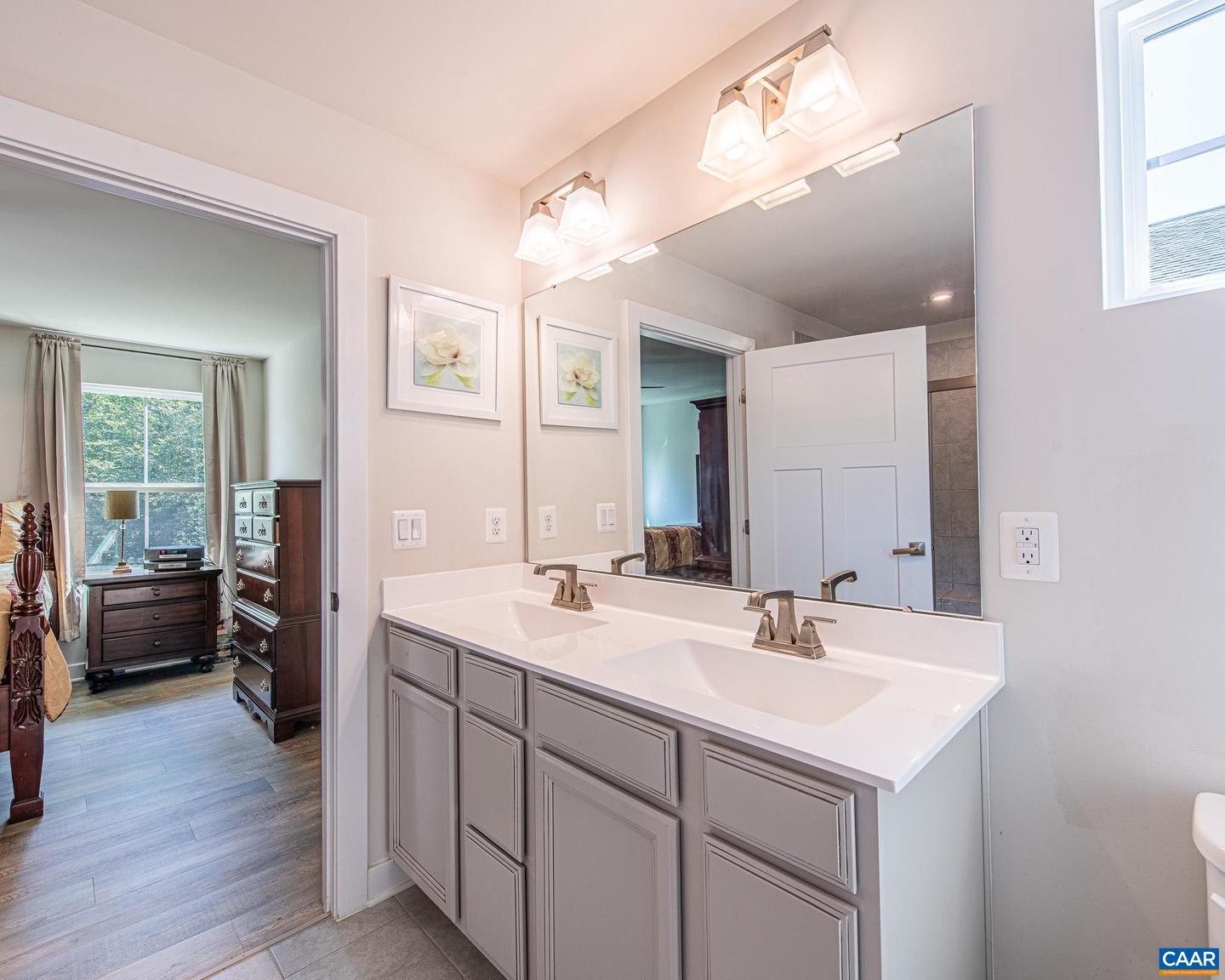 126 VIRGINIA AVE, PALMYRA, Virginia 22963, 3 Bedrooms Bedrooms, ,2 BathroomsBathrooms,Residential,For sale,126 VIRGINIA AVE,667176 MLS # 667176