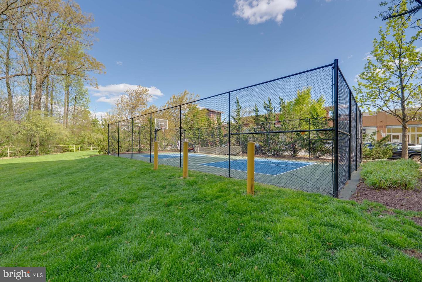 4490 MARKET COMMONS DR #202, FAIRFAX, Virginia 22033, 2 Bedrooms Bedrooms, ,2 BathroomsBathrooms,Residential,For sale,4490 MARKET COMMONS DR #202,VAFX2257982 MLS # VAFX2257982