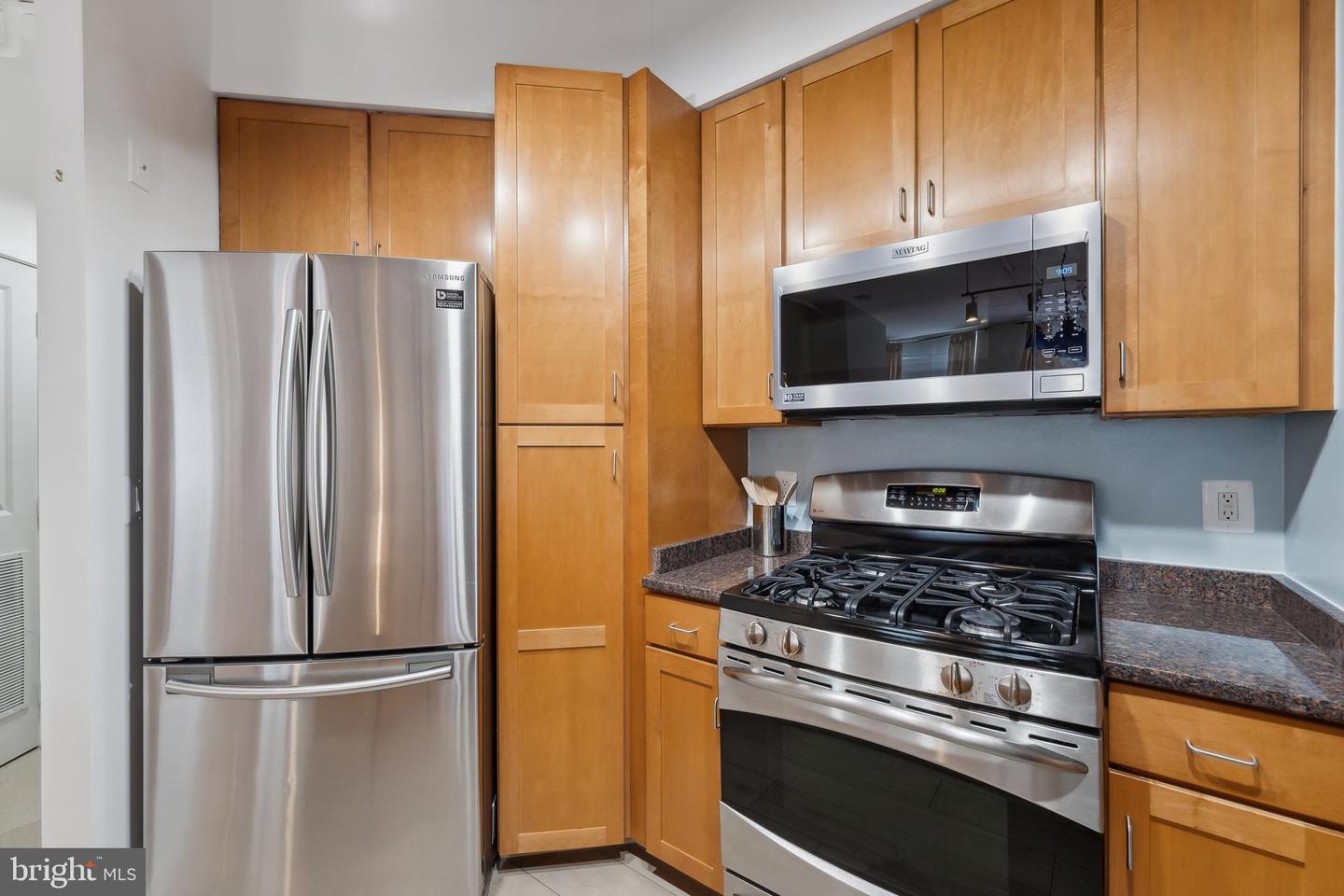 4490 MARKET COMMONS DR #202, FAIRFAX, Virginia 22033, 2 Bedrooms Bedrooms, ,2 BathroomsBathrooms,Residential,For sale,4490 MARKET COMMONS DR #202,VAFX2257982 MLS # VAFX2257982