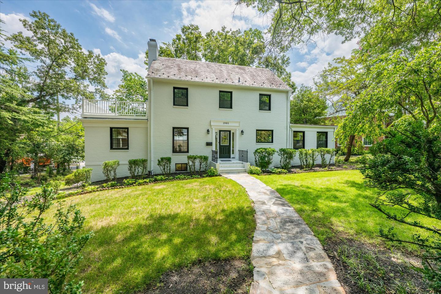 1901 BELLE HAVEN RD, ALEXANDRIA, Virginia 22307, 5 Bedrooms Bedrooms, ,3 BathroomsBathrooms,Residential,For sale,1901 BELLE HAVEN RD,VAFX2257994 MLS # VAFX2257994