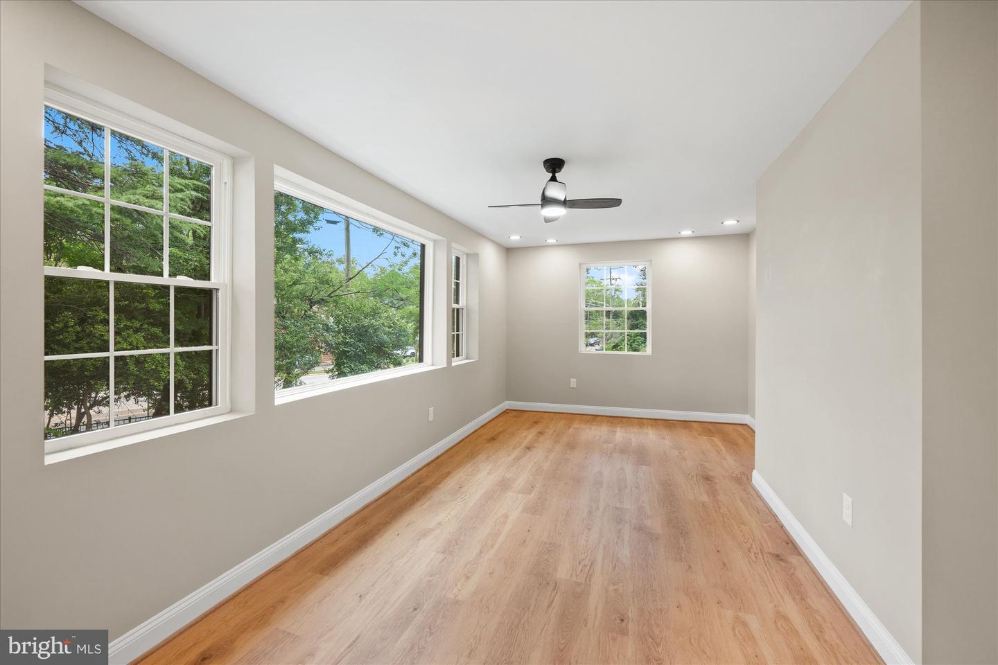 1901 BELLE HAVEN RD, ALEXANDRIA, Virginia 22307, 5 Bedrooms Bedrooms, ,3 BathroomsBathrooms,Residential,For sale,1901 BELLE HAVEN RD,VAFX2257994 MLS # VAFX2257994