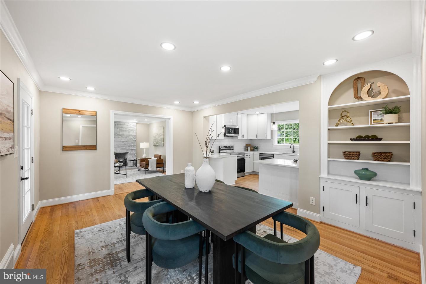 1901 BELLE HAVEN RD, ALEXANDRIA, Virginia 22307, 5 Bedrooms Bedrooms, ,3 BathroomsBathrooms,Residential,For sale,1901 BELLE HAVEN RD,VAFX2257994 MLS # VAFX2257994
