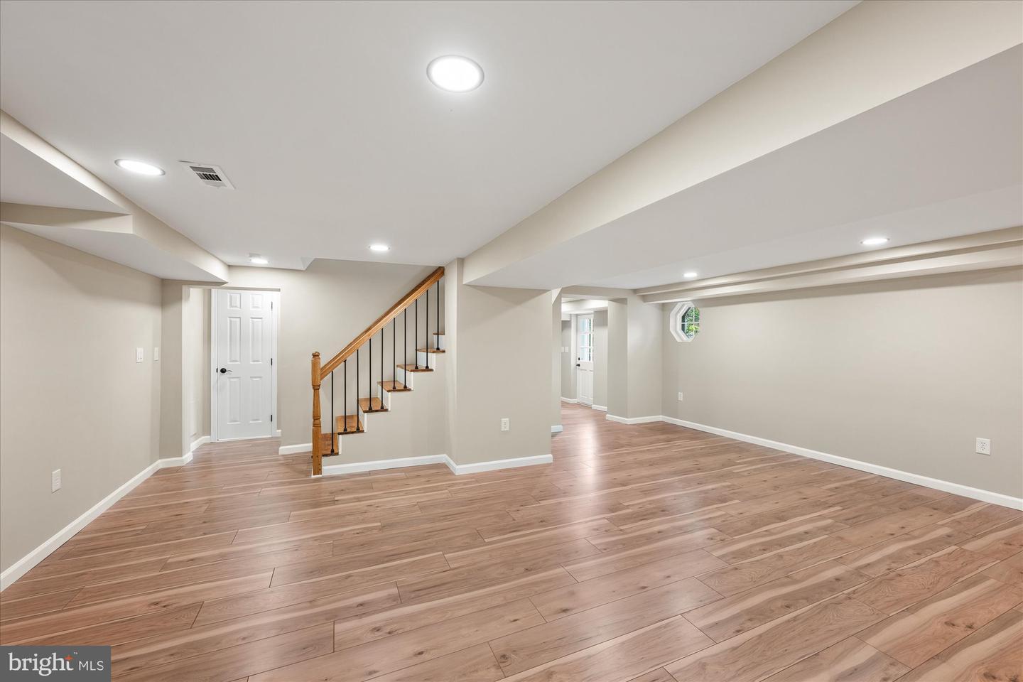 1901 BELLE HAVEN RD, ALEXANDRIA, Virginia 22307, 5 Bedrooms Bedrooms, ,3 BathroomsBathrooms,Residential,For sale,1901 BELLE HAVEN RD,VAFX2257994 MLS # VAFX2257994
