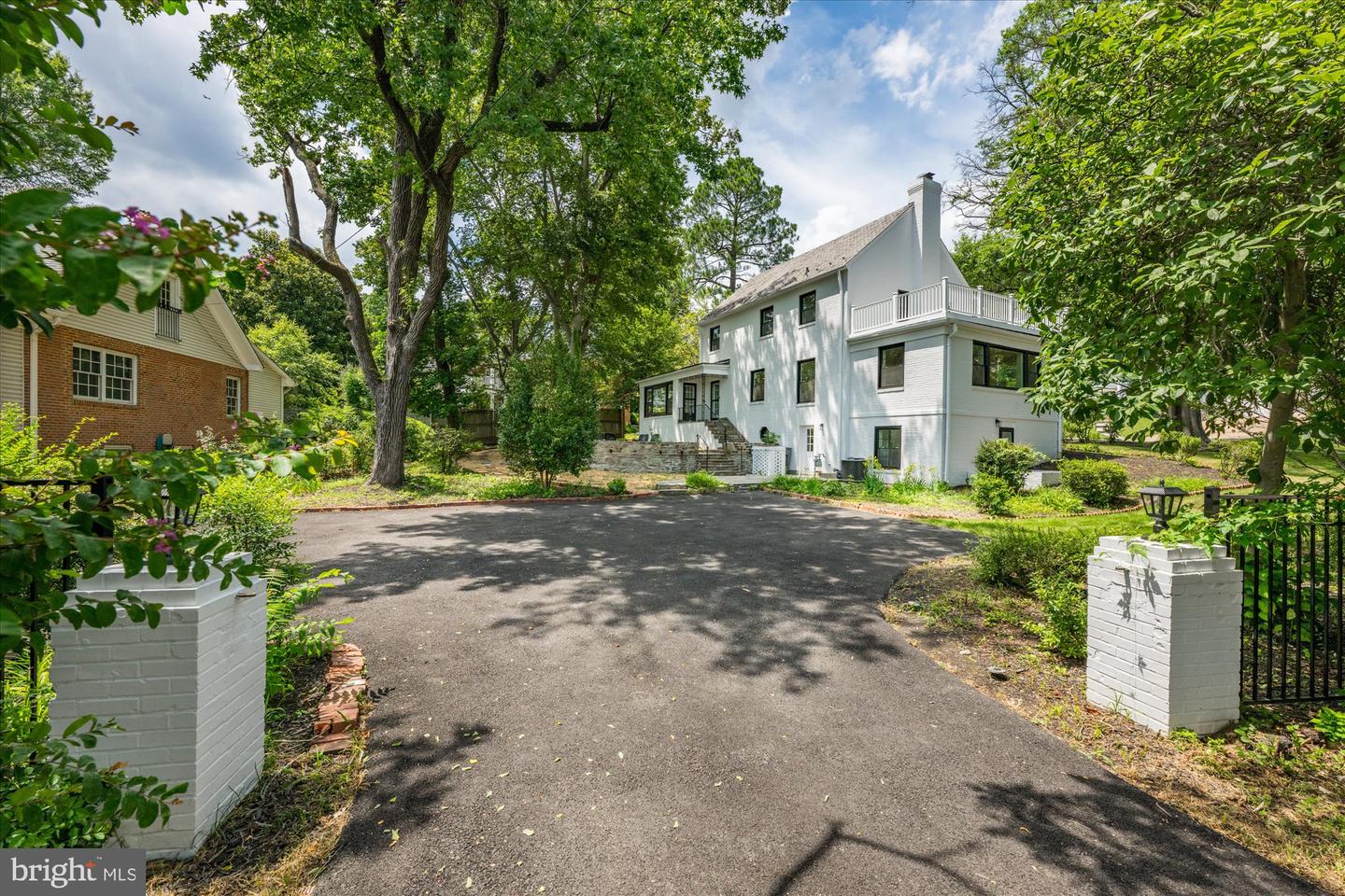 1901 BELLE HAVEN RD, ALEXANDRIA, Virginia 22307, 5 Bedrooms Bedrooms, ,3 BathroomsBathrooms,Residential,For sale,1901 BELLE HAVEN RD,VAFX2257994 MLS # VAFX2257994