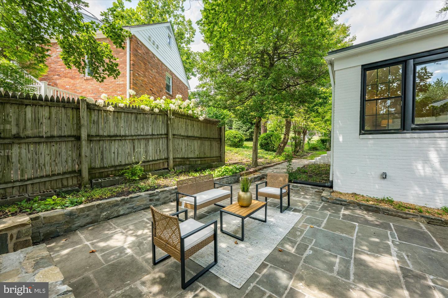 1901 BELLE HAVEN RD, ALEXANDRIA, Virginia 22307, 5 Bedrooms Bedrooms, ,3 BathroomsBathrooms,Residential,For sale,1901 BELLE HAVEN RD,VAFX2257994 MLS # VAFX2257994
