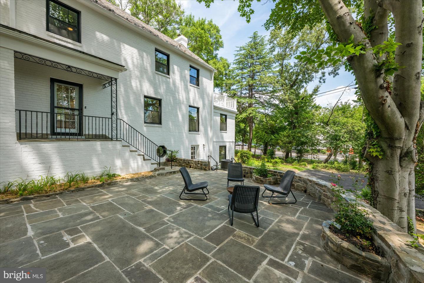 1901 BELLE HAVEN RD, ALEXANDRIA, Virginia 22307, 5 Bedrooms Bedrooms, ,3 BathroomsBathrooms,Residential,For sale,1901 BELLE HAVEN RD,VAFX2257994 MLS # VAFX2257994