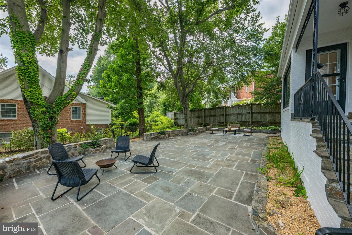 1901 BELLE HAVEN RD, ALEXANDRIA, Virginia 22307, 5 Bedrooms Bedrooms, ,3 BathroomsBathrooms,Residential,For sale,1901 BELLE HAVEN RD,VAFX2257994 MLS # VAFX2257994
