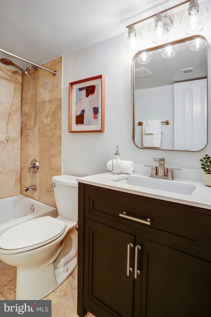 933 M ST NW #1, WASHINGTON, District Of Columbia 20001, 2 Bedrooms Bedrooms, ,2 BathroomsBathrooms,Residential,For sale,933 M ST NW #1,DCDC2212410 MLS # DCDC2212410