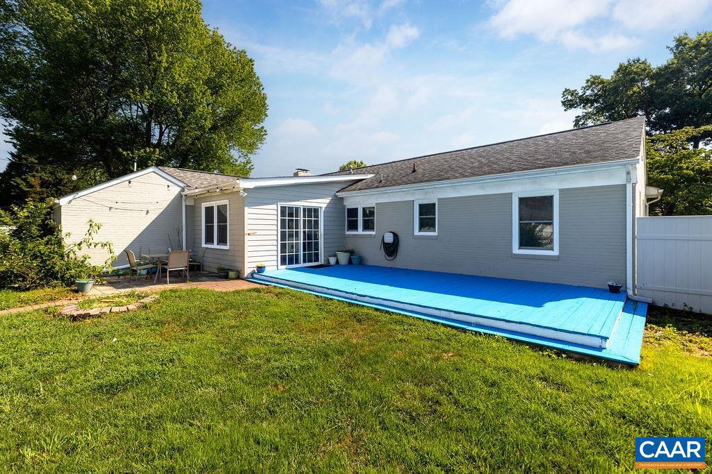 218 ROBIN RD, WAYNESBORO, Virginia 22980, 4 Bedrooms Bedrooms, ,2 BathroomsBathrooms,Residential,For sale,218 ROBIN RD,667190 MLS # 667190