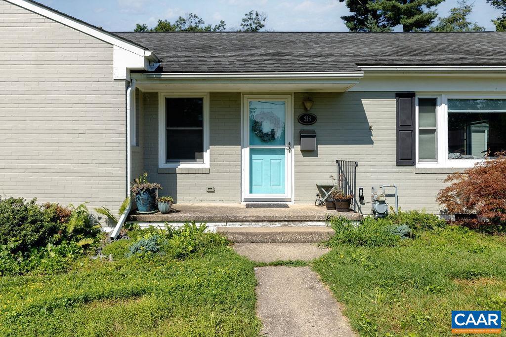 218 ROBIN RD, WAYNESBORO, Virginia 22980, 4 Bedrooms Bedrooms, ,2 BathroomsBathrooms,Residential,For sale,218 ROBIN RD,667190 MLS # 667190