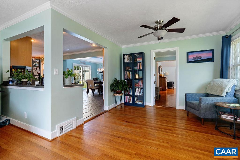 218 ROBIN RD, WAYNESBORO, Virginia 22980, 4 Bedrooms Bedrooms, ,2 BathroomsBathrooms,Residential,For sale,218 ROBIN RD,667190 MLS # 667190