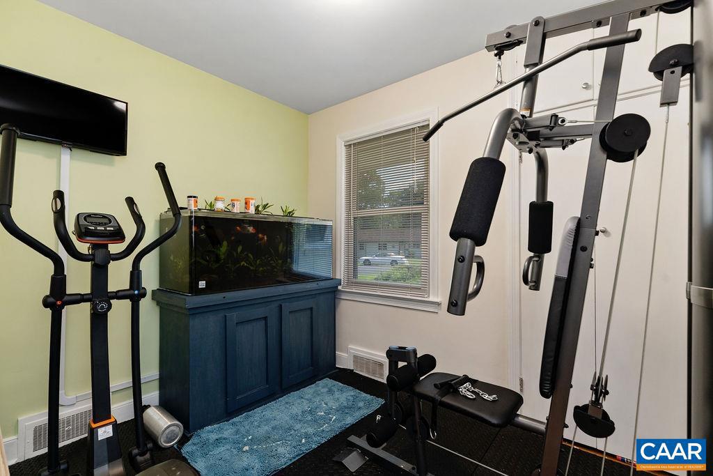 218 ROBIN RD, WAYNESBORO, Virginia 22980, 4 Bedrooms Bedrooms, ,2 BathroomsBathrooms,Residential,For sale,218 ROBIN RD,667190 MLS # 667190