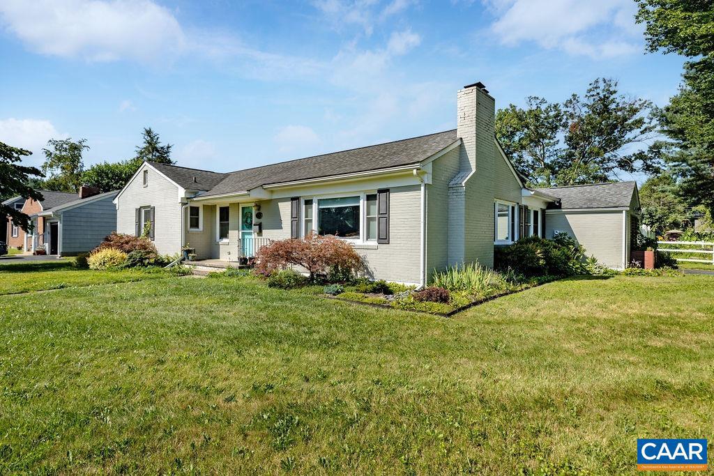 218 ROBIN RD, WAYNESBORO, Virginia 22980, 4 Bedrooms Bedrooms, ,2 BathroomsBathrooms,Residential,For sale,218 ROBIN RD,667190 MLS # 667190