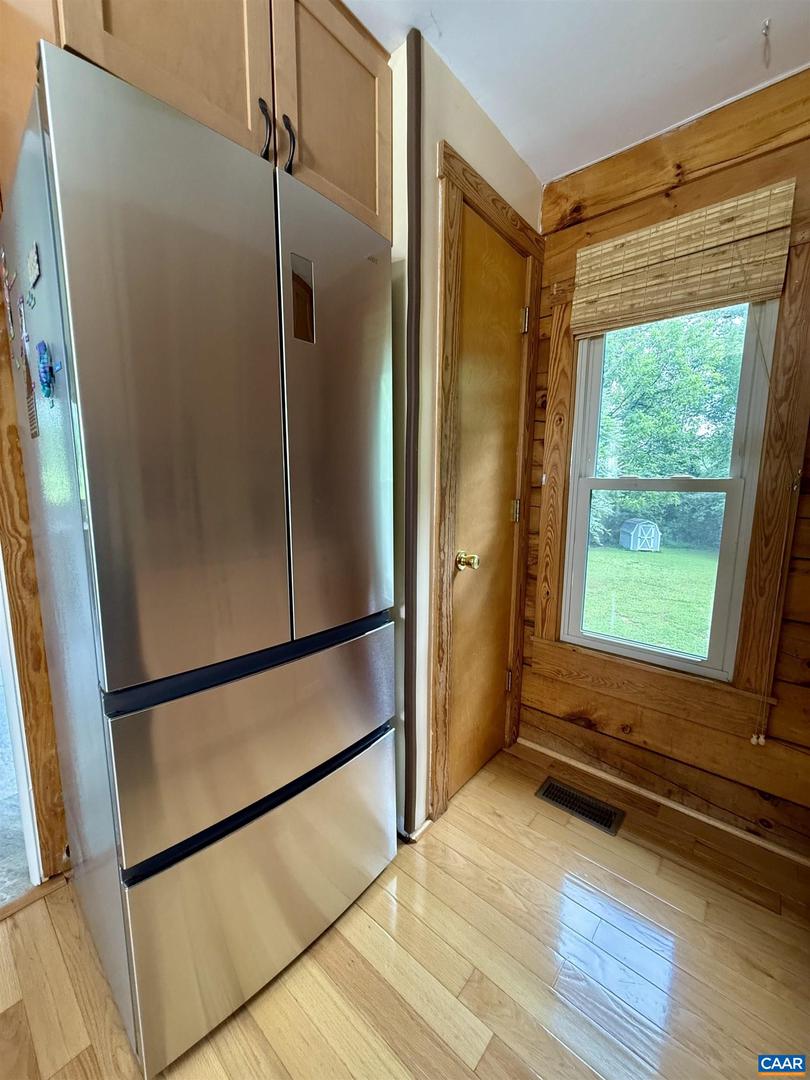 1638 HARRIS CREEK RD, CHARLOTTESVILLE, Virginia 22902, 3 Bedrooms Bedrooms, ,2 BathroomsBathrooms,Residential,For sale,1638 HARRIS CREEK RD,667194 MLS # 667194