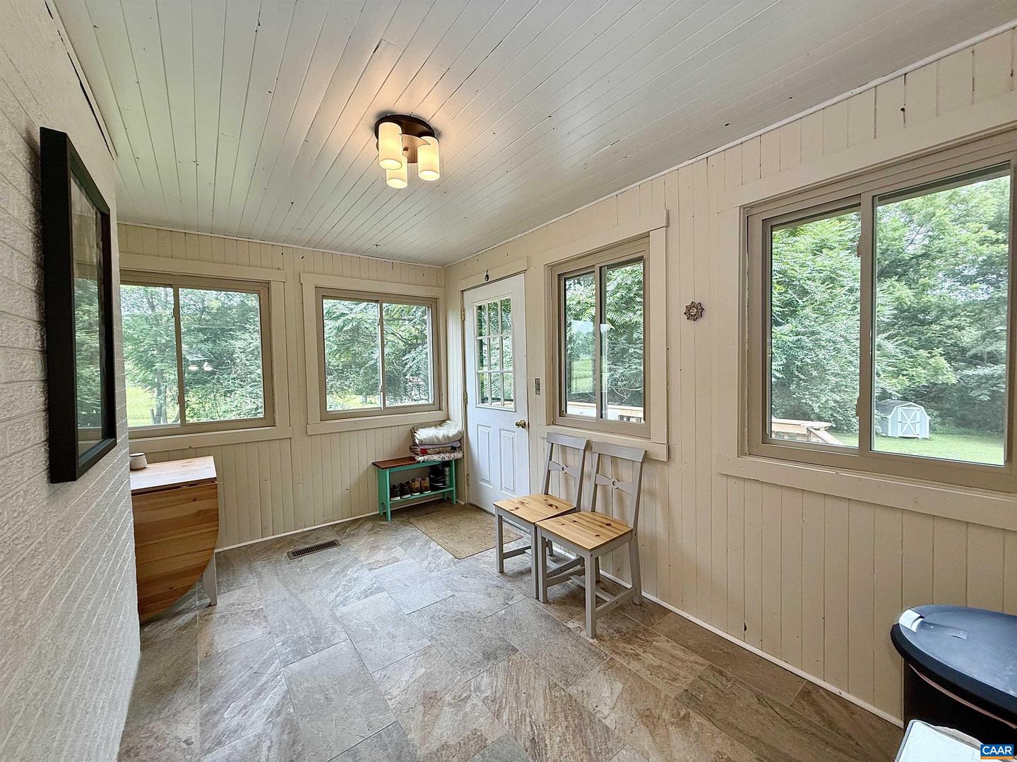 1638 HARRIS CREEK RD, CHARLOTTESVILLE, Virginia 22902, 3 Bedrooms Bedrooms, ,2 BathroomsBathrooms,Residential,For sale,1638 HARRIS CREEK RD,667194 MLS # 667194