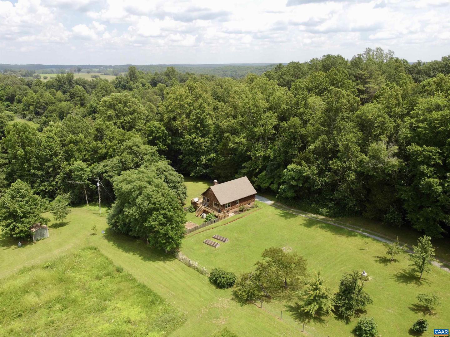 1638 HARRIS CREEK RD, CHARLOTTESVILLE, Virginia 22902, 3 Bedrooms Bedrooms, ,2 BathroomsBathrooms,Residential,For sale,1638 HARRIS CREEK RD,667194 MLS # 667194