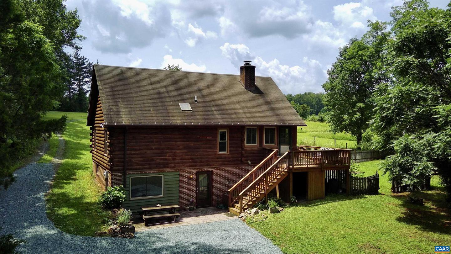 1638 HARRIS CREEK RD, CHARLOTTESVILLE, Virginia 22902, 3 Bedrooms Bedrooms, ,2 BathroomsBathrooms,Residential,For sale,1638 HARRIS CREEK RD,667194 MLS # 667194