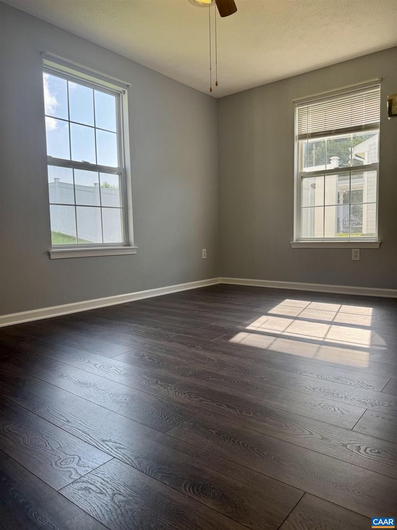 305 GREENWOOD RD, STAUNTON, Virginia 24401, 4 Bedrooms Bedrooms, ,2 BathroomsBathrooms,Residential,For sale,305 GREENWOOD RD,667195 MLS # 667195