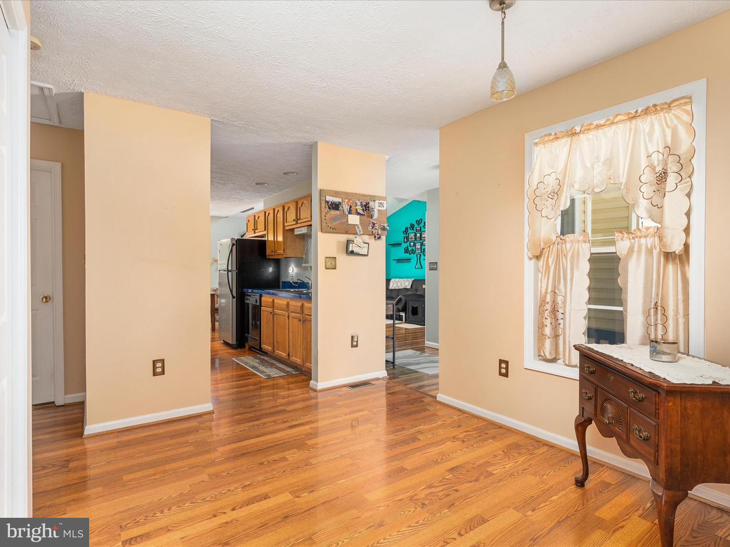 112 HAMMER CT, STEPHENS CITY, Virginia 22655, 3 Bedrooms Bedrooms, ,2 BathroomsBathrooms,Residential,For sale,112 HAMMER CT,VAFV2035720 MLS # VAFV2035720
