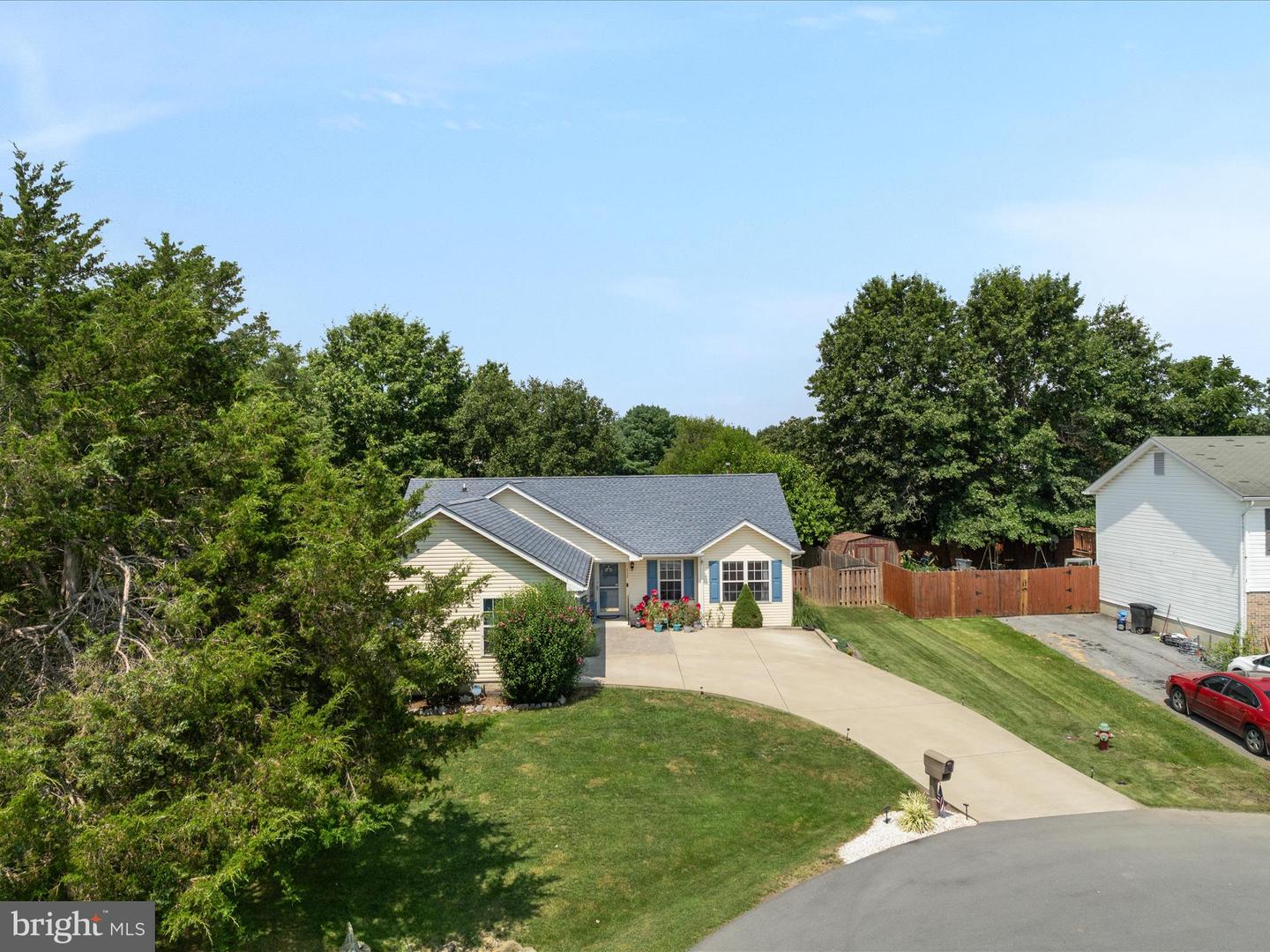 112 HAMMER CT, STEPHENS CITY, Virginia 22655, 3 Bedrooms Bedrooms, ,2 BathroomsBathrooms,Residential,For sale,112 HAMMER CT,VAFV2035720 MLS # VAFV2035720