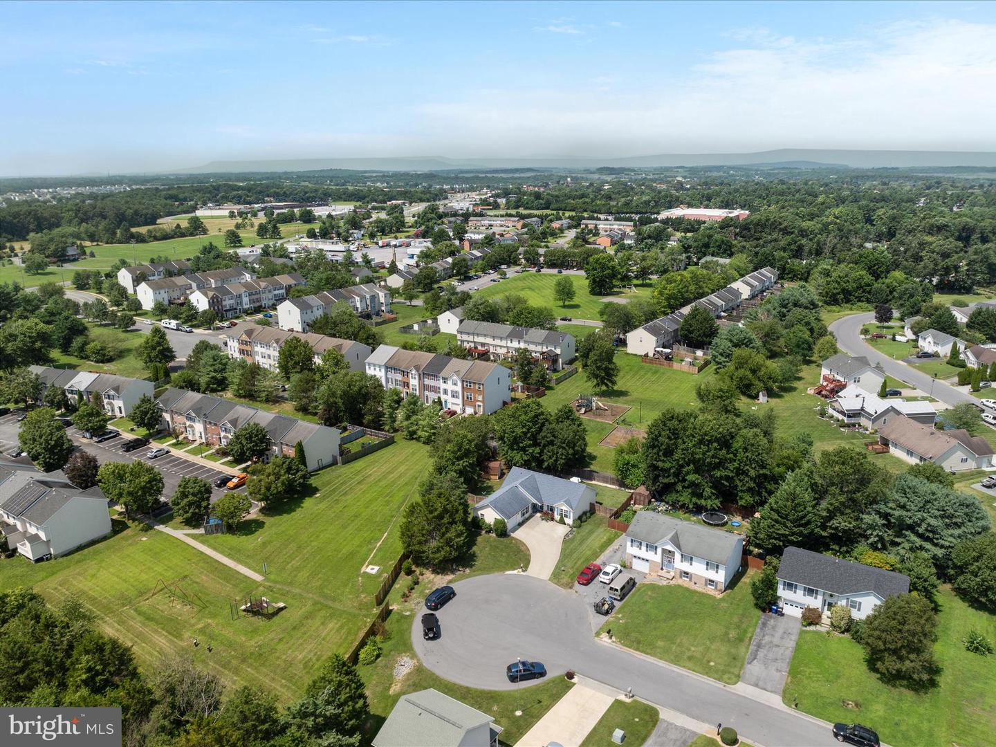 112 HAMMER CT, STEPHENS CITY, Virginia 22655, 3 Bedrooms Bedrooms, ,2 BathroomsBathrooms,Residential,For sale,112 HAMMER CT,VAFV2035720 MLS # VAFV2035720