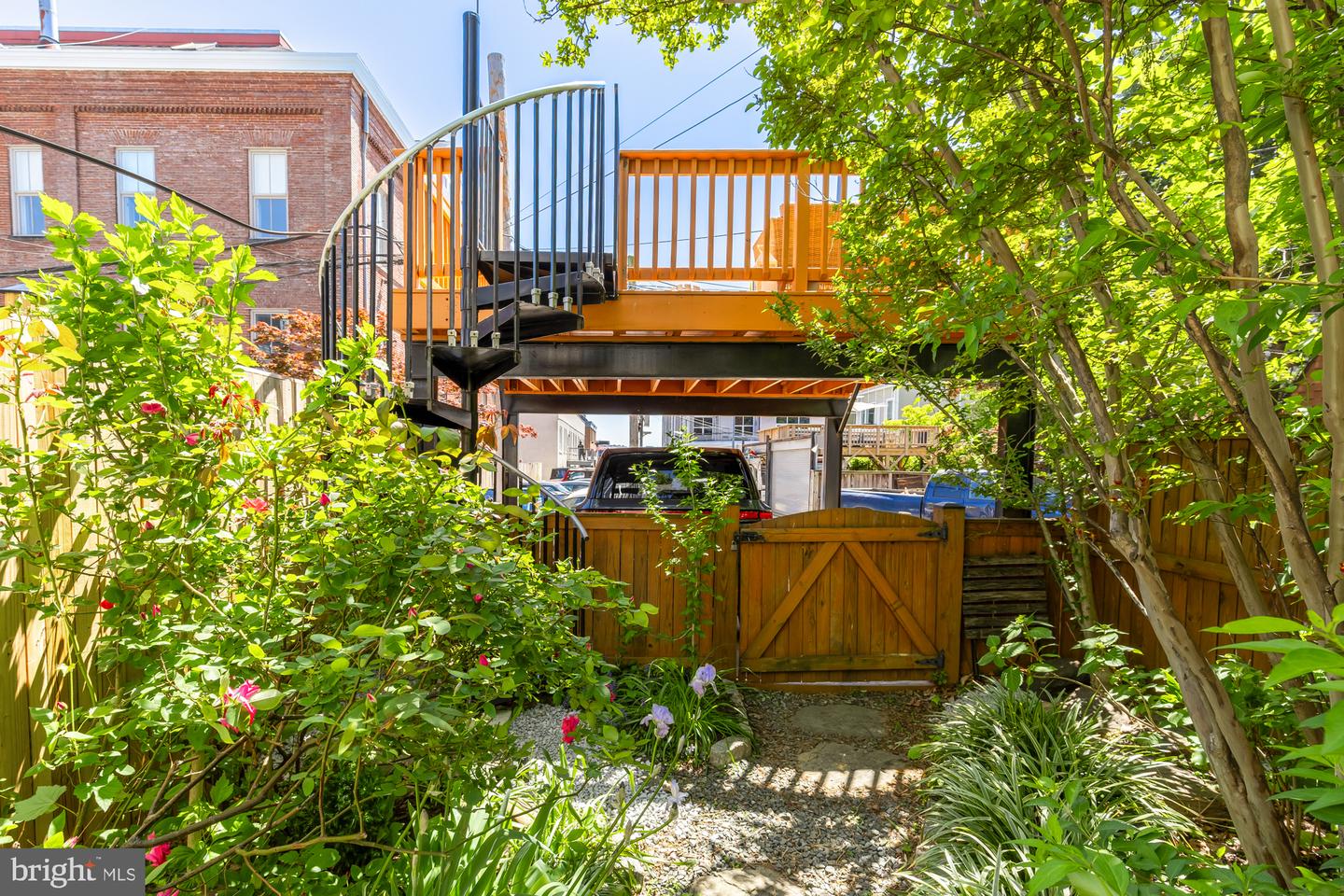 1716 EUCLID ST NW, WASHINGTON, District Of Columbia 20009, 4 Bedrooms Bedrooms, ,3 BathroomsBathrooms,Residential,For sale,1716 EUCLID ST NW,DCDC2212536 MLS # DCDC2212536