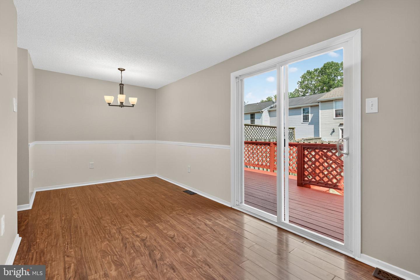 116 OAK TREE LN, WARRENTON, Virginia 20186, 3 Bedrooms Bedrooms, ,2 BathroomsBathrooms,Residential,For sale,116 OAK TREE LN,VAFQ2017648 MLS # VAFQ2017648