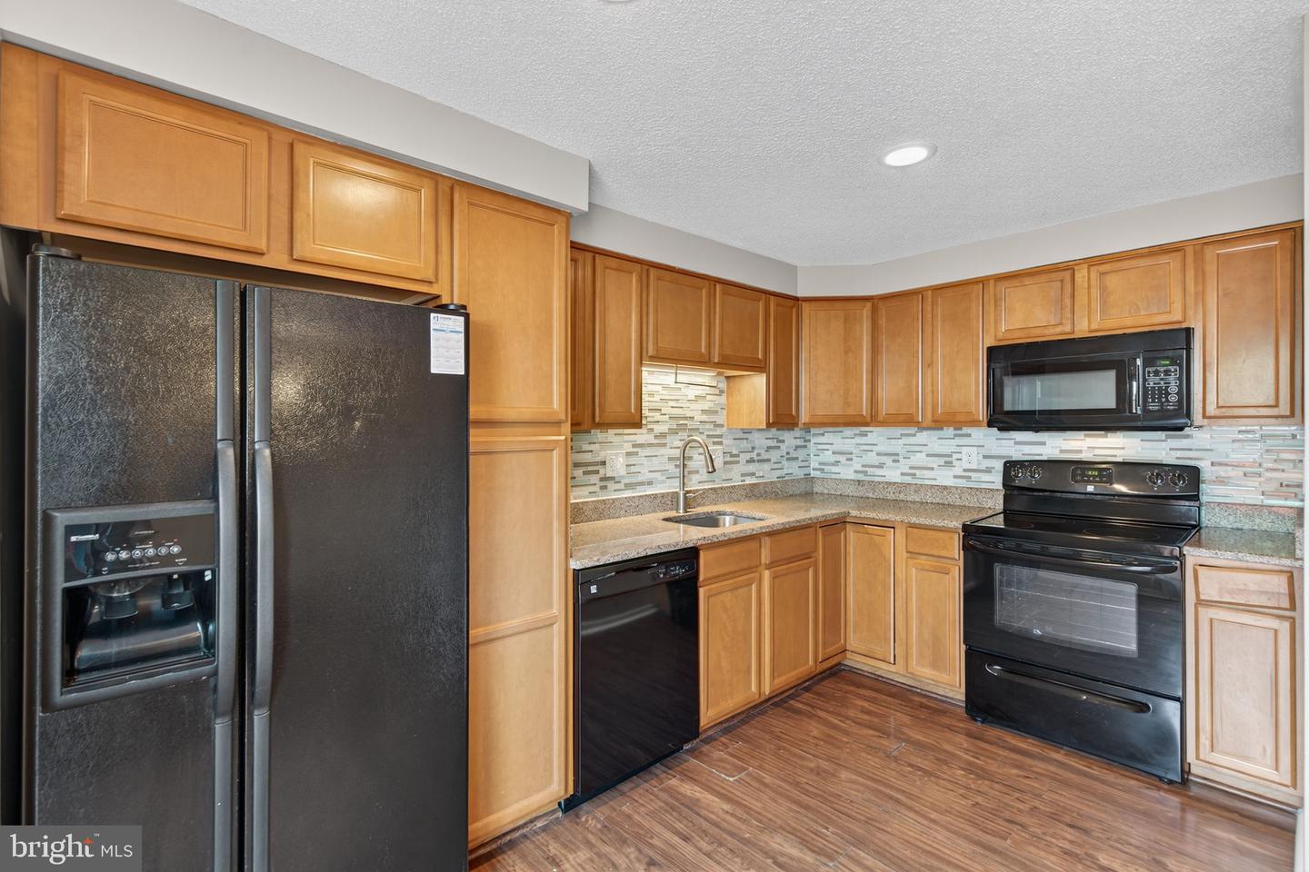 116 OAK TREE LN, WARRENTON, Virginia 20186, 3 Bedrooms Bedrooms, ,2 BathroomsBathrooms,Residential,For sale,116 OAK TREE LN,VAFQ2017648 MLS # VAFQ2017648