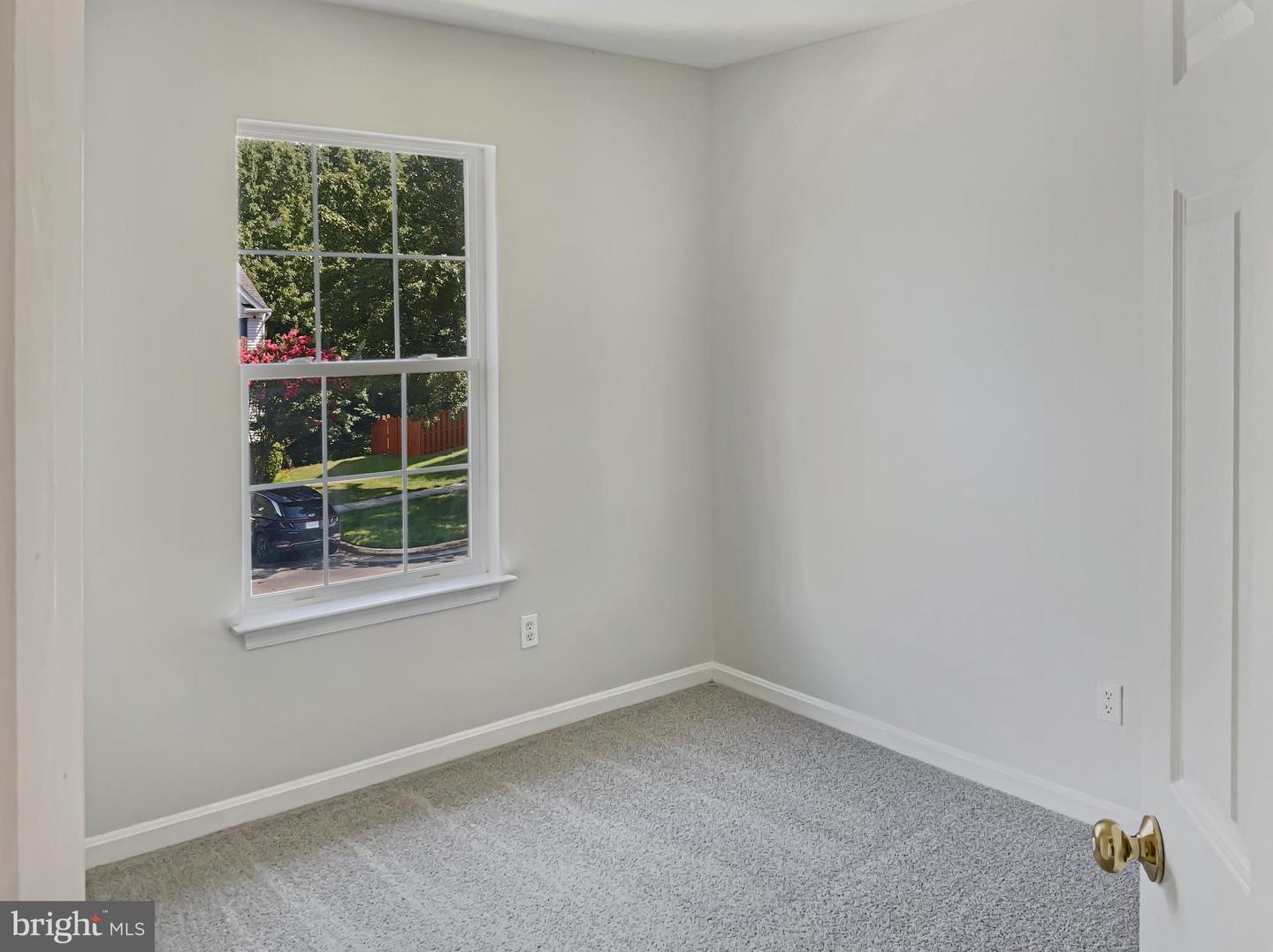 16934 TOMS RIVER LOOP, DUMFRIES, Virginia 22026, 3 Bedrooms Bedrooms, ,2 BathroomsBathrooms,Residential,For sale,16934 TOMS RIVER LOOP,VAPW2100200 MLS # VAPW2100200