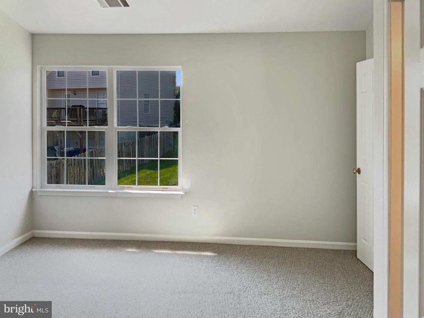 16934 TOMS RIVER LOOP, DUMFRIES, Virginia 22026, 3 Bedrooms Bedrooms, ,2 BathroomsBathrooms,Residential,For sale,16934 TOMS RIVER LOOP,VAPW2100200 MLS # VAPW2100200