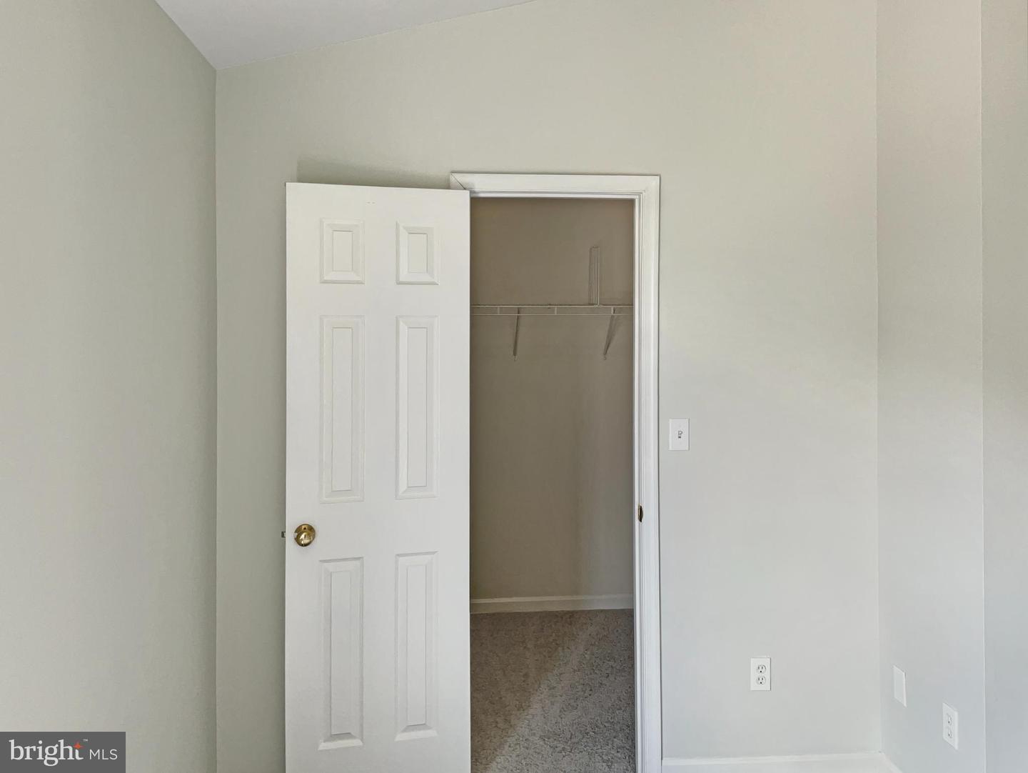 16934 TOMS RIVER LOOP, DUMFRIES, Virginia 22026, 3 Bedrooms Bedrooms, ,2 BathroomsBathrooms,Residential,For sale,16934 TOMS RIVER LOOP,VAPW2100200 MLS # VAPW2100200