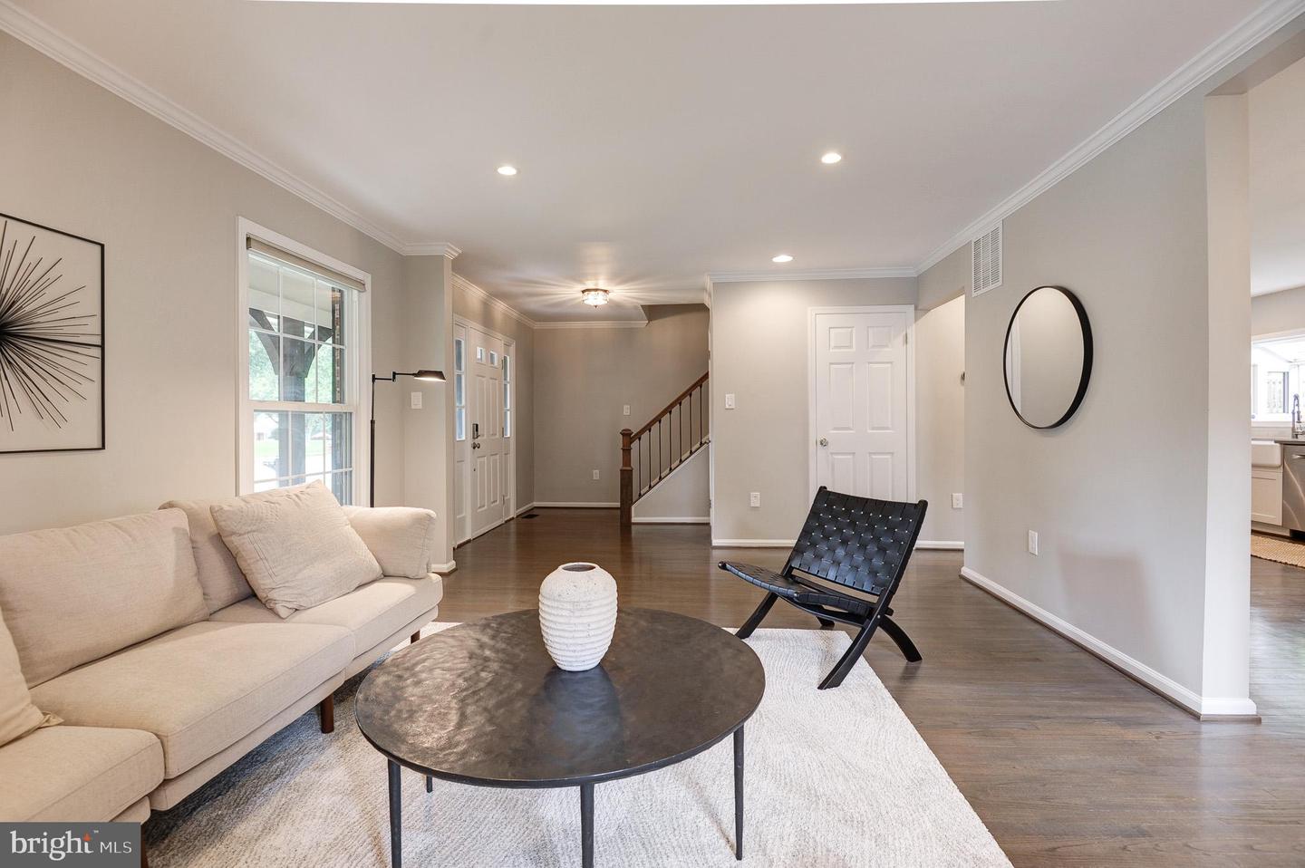 2685 GLENCROFT RD, VIENNA, Virginia 22181, 5 Bedrooms Bedrooms, ,3 BathroomsBathrooms,Residential,For sale,2685 GLENCROFT RD,VAFX2258074 MLS # VAFX2258074