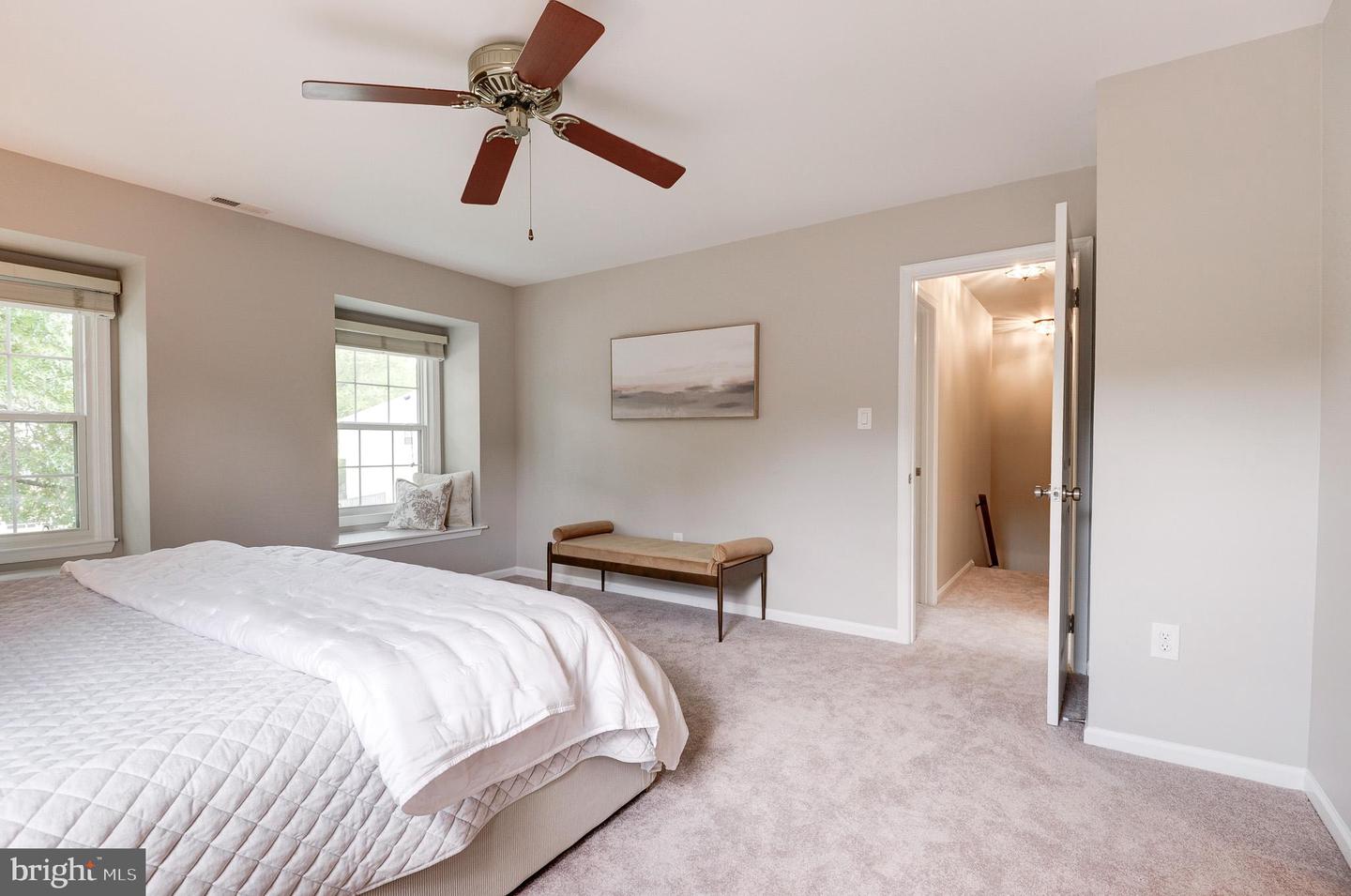 2685 GLENCROFT RD, VIENNA, Virginia 22181, 5 Bedrooms Bedrooms, ,3 BathroomsBathrooms,Residential,For sale,2685 GLENCROFT RD,VAFX2258074 MLS # VAFX2258074