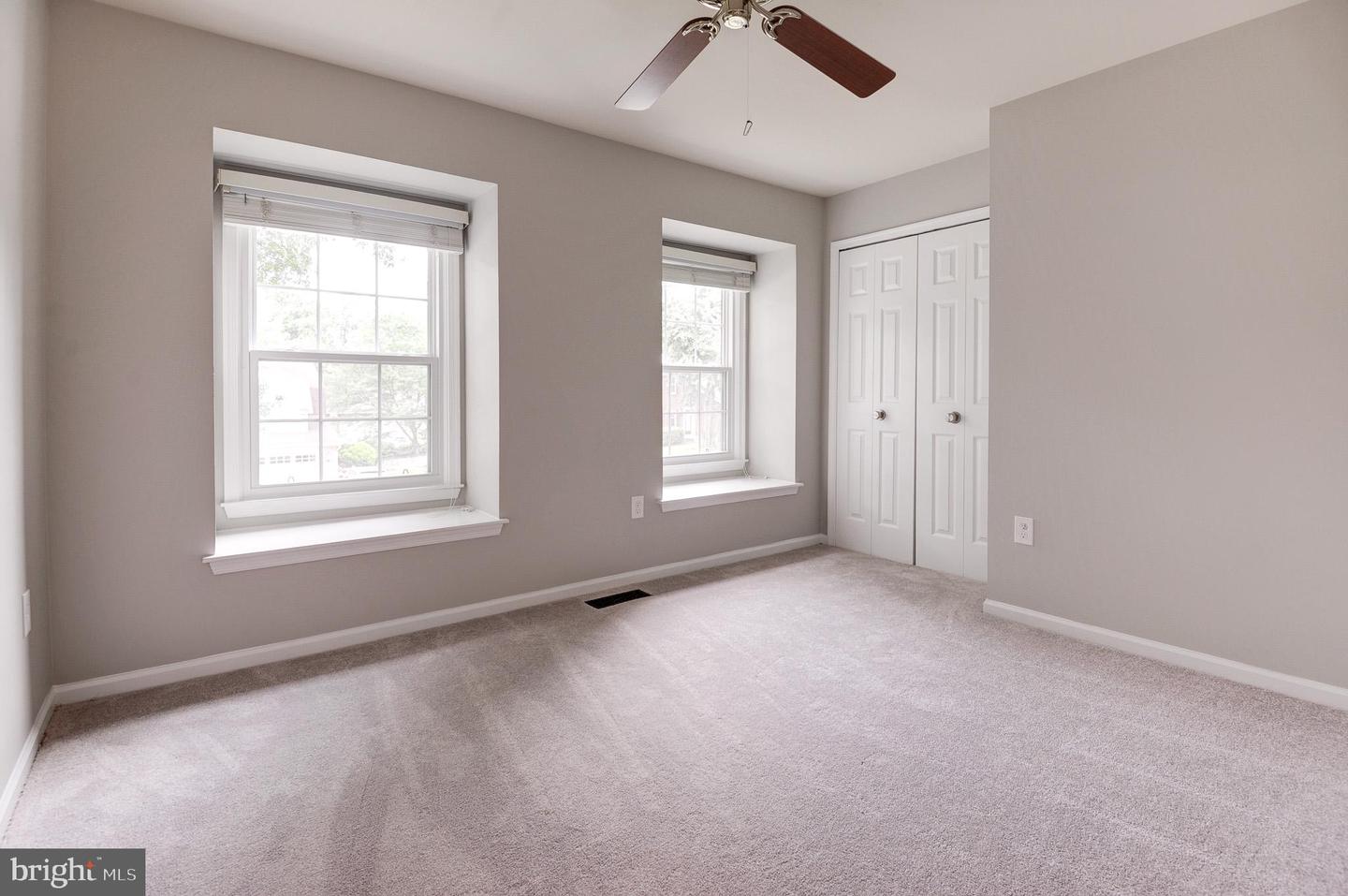 2685 GLENCROFT RD, VIENNA, Virginia 22181, 5 Bedrooms Bedrooms, ,3 BathroomsBathrooms,Residential,For sale,2685 GLENCROFT RD,VAFX2258074 MLS # VAFX2258074