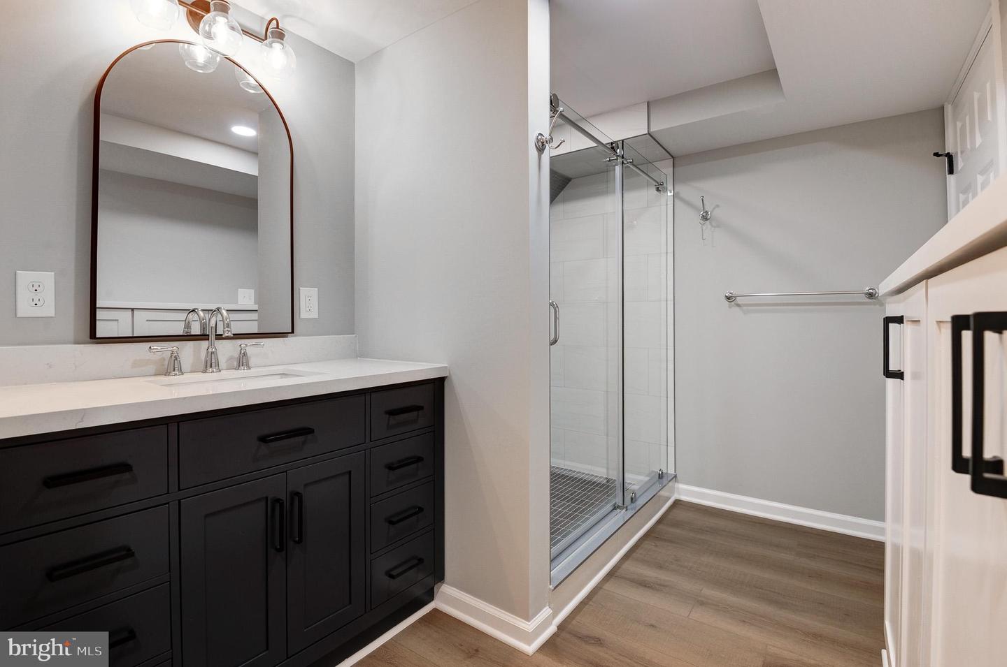 2685 GLENCROFT RD, VIENNA, Virginia 22181, 5 Bedrooms Bedrooms, ,3 BathroomsBathrooms,Residential,For sale,2685 GLENCROFT RD,VAFX2258074 MLS # VAFX2258074