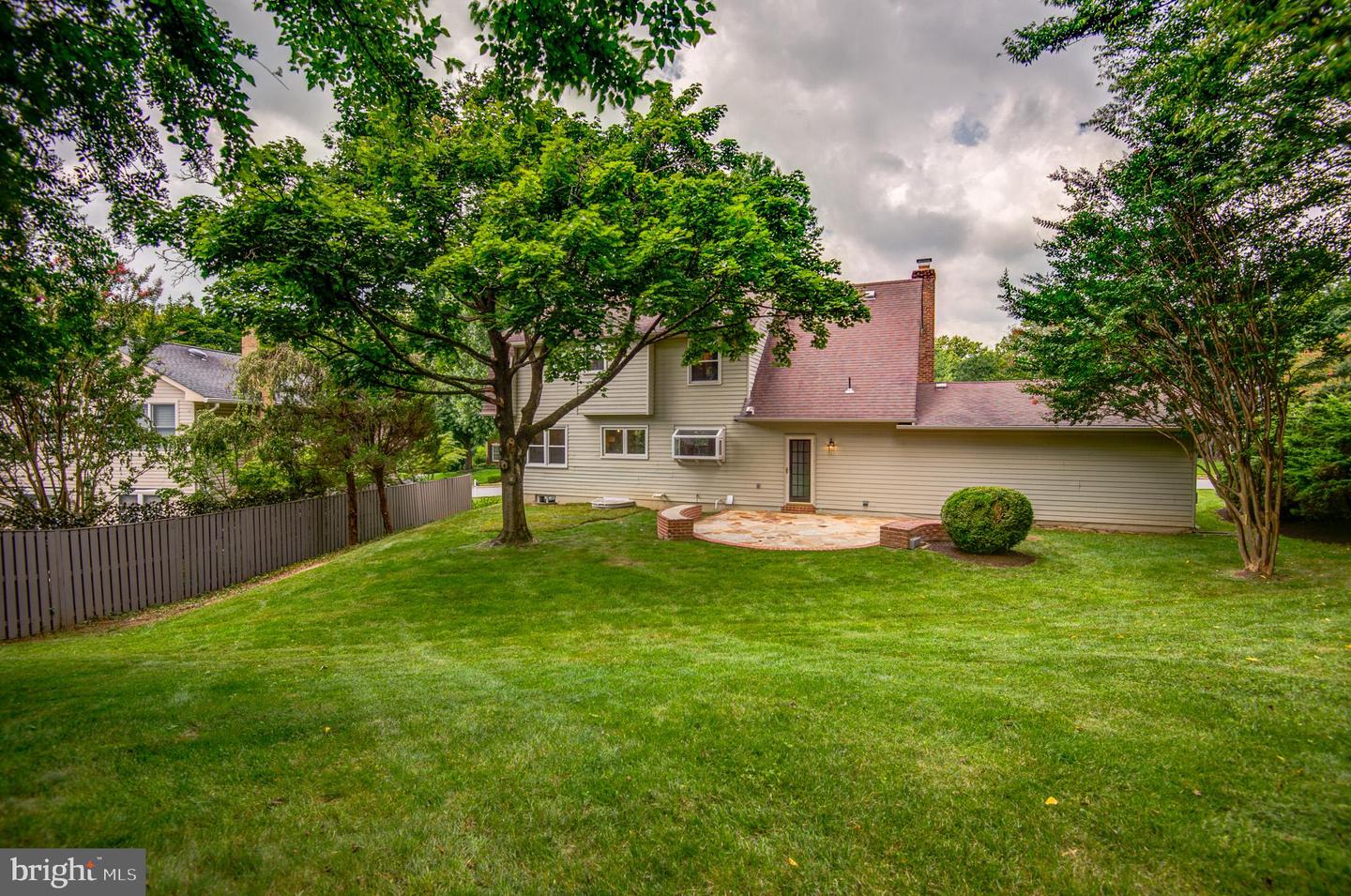 2685 GLENCROFT RD, VIENNA, Virginia 22181, 5 Bedrooms Bedrooms, ,3 BathroomsBathrooms,Residential,For sale,2685 GLENCROFT RD,VAFX2258074 MLS # VAFX2258074