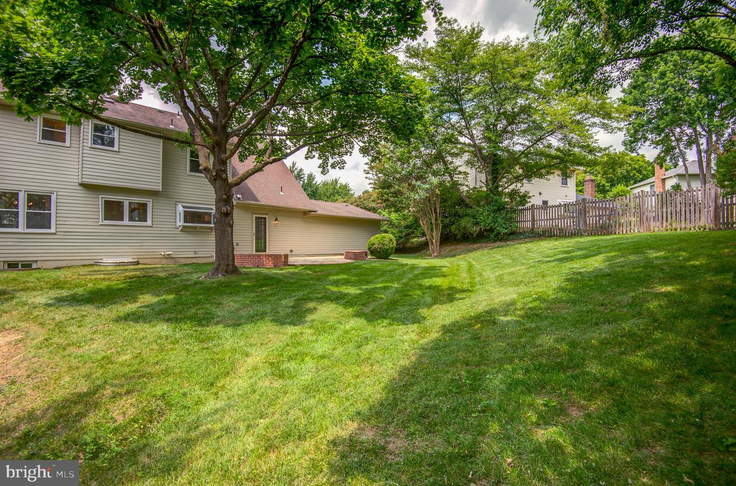 2685 GLENCROFT RD, VIENNA, Virginia 22181, 5 Bedrooms Bedrooms, ,3 BathroomsBathrooms,Residential,For sale,2685 GLENCROFT RD,VAFX2258074 MLS # VAFX2258074