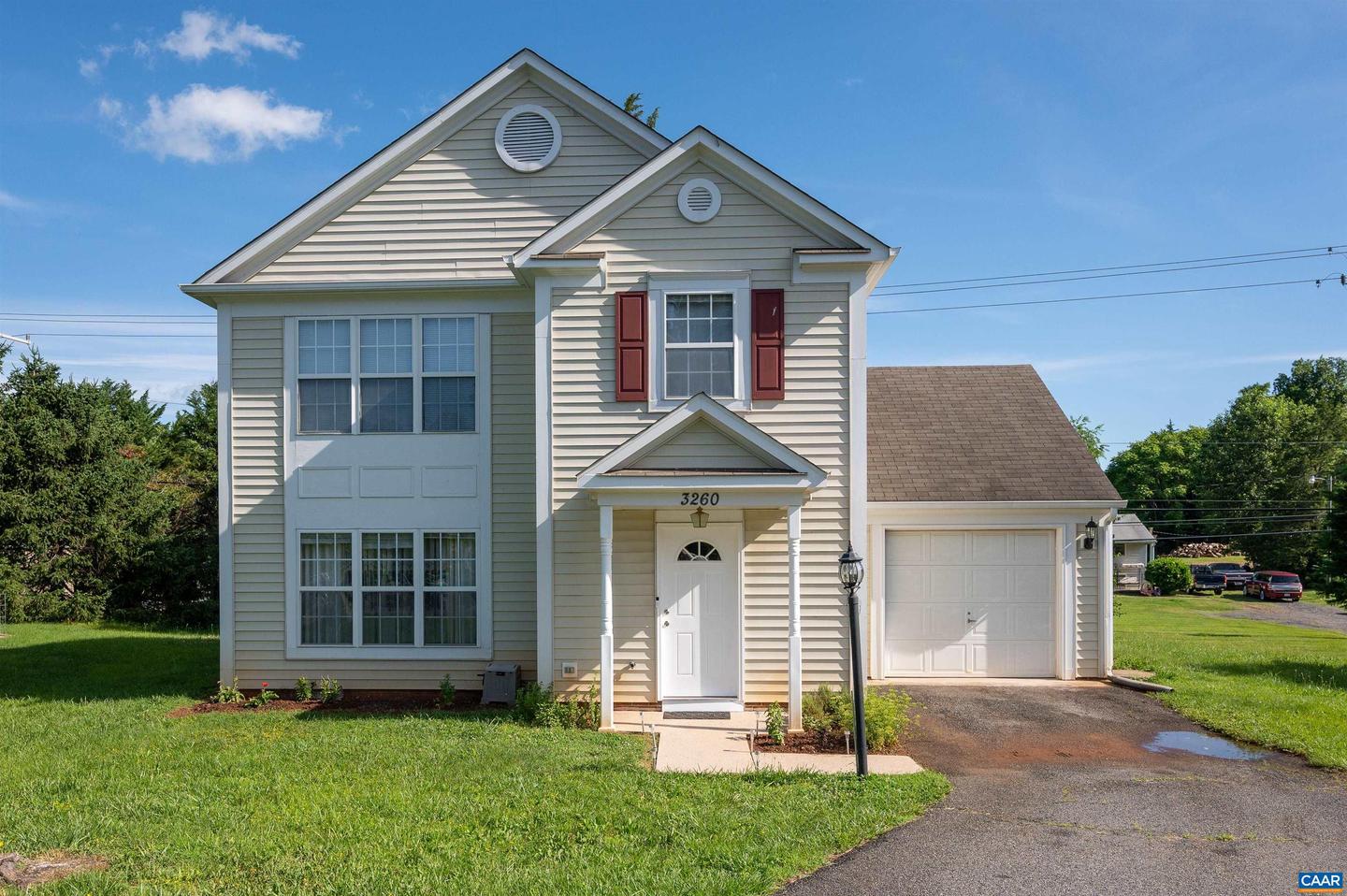 3260 TIMBERWOOD PKWY, CHARLOTTESVILLE, Virginia 22911, 3 Bedrooms Bedrooms, ,2 BathroomsBathrooms,Residential,For sale,3260 TIMBERWOOD PKWY,667208 MLS # 667208