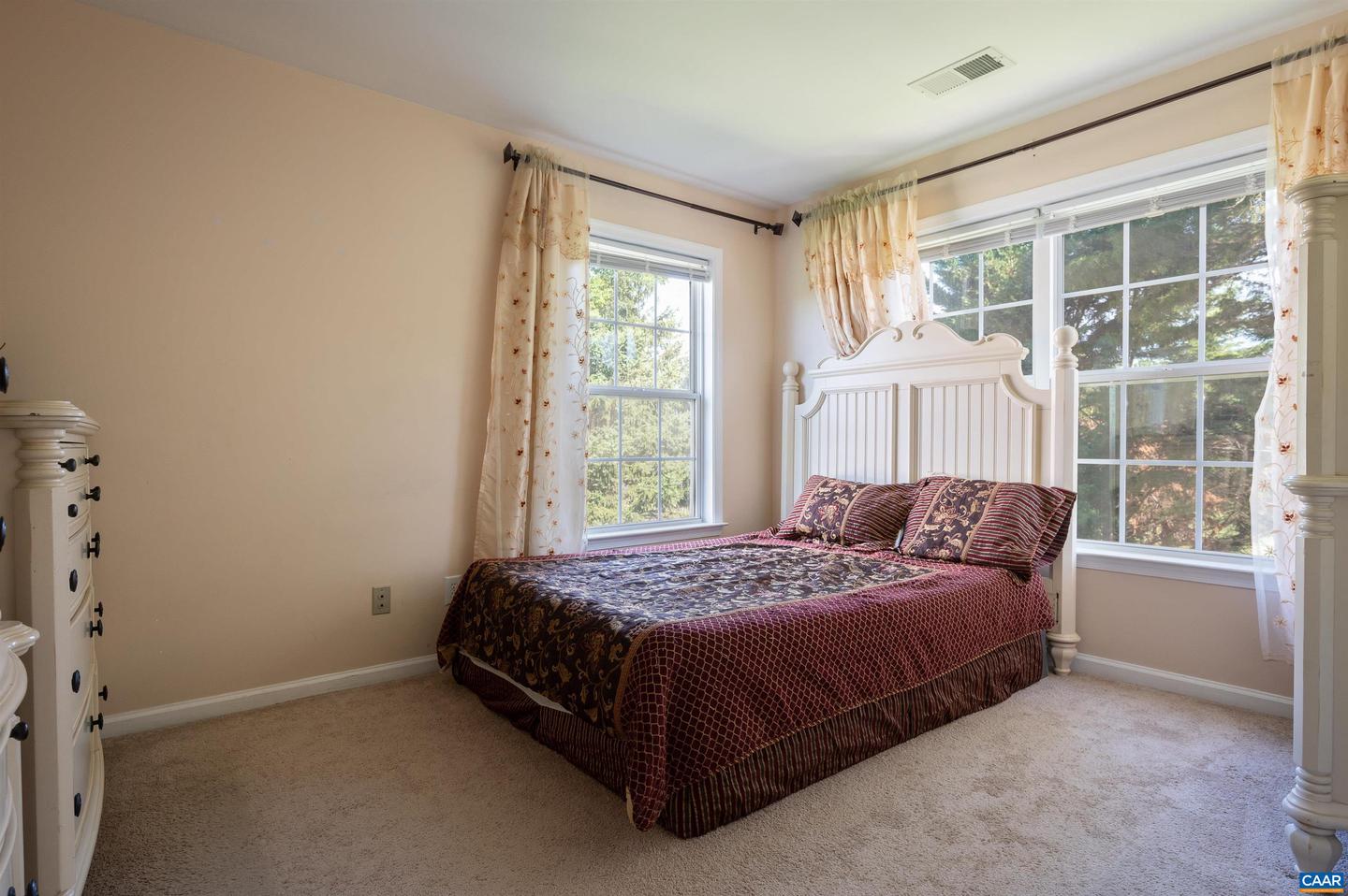 3260 TIMBERWOOD PKWY, CHARLOTTESVILLE, Virginia 22911, 3 Bedrooms Bedrooms, ,2 BathroomsBathrooms,Residential,For sale,3260 TIMBERWOOD PKWY,667208 MLS # 667208