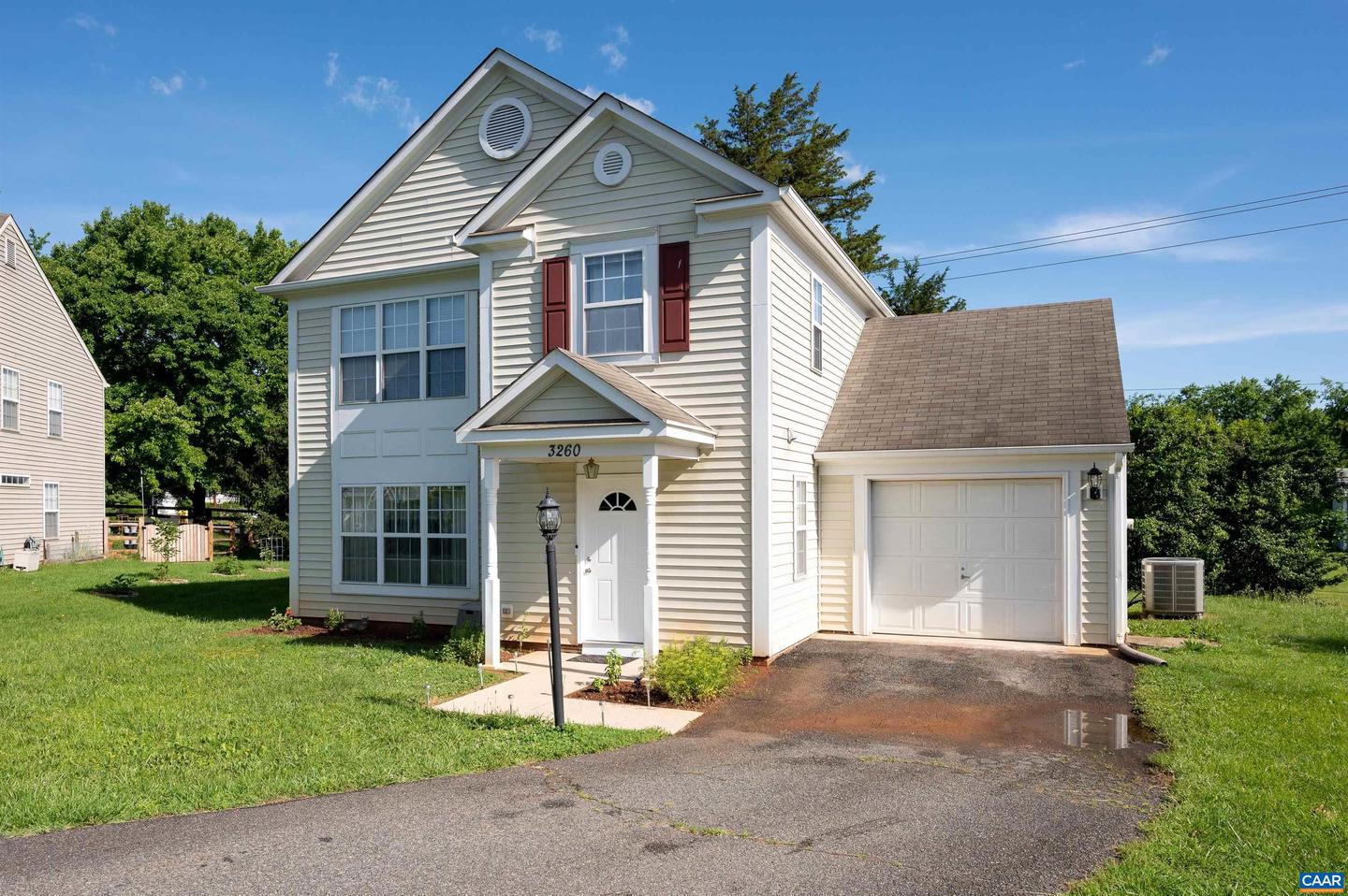 3260 TIMBERWOOD PKWY, CHARLOTTESVILLE, Virginia 22911, 3 Bedrooms Bedrooms, ,2 BathroomsBathrooms,Residential,For sale,3260 TIMBERWOOD PKWY,667208 MLS # 667208