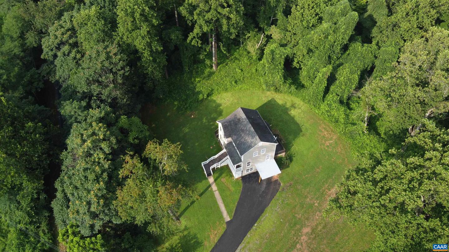5420 COVE GARDEN RD, COVESVILLE, Virginia 22931, 4 Bedrooms Bedrooms, ,3 BathroomsBathrooms,Residential,For sale,5420 COVE GARDEN RD,667214 MLS # 667214