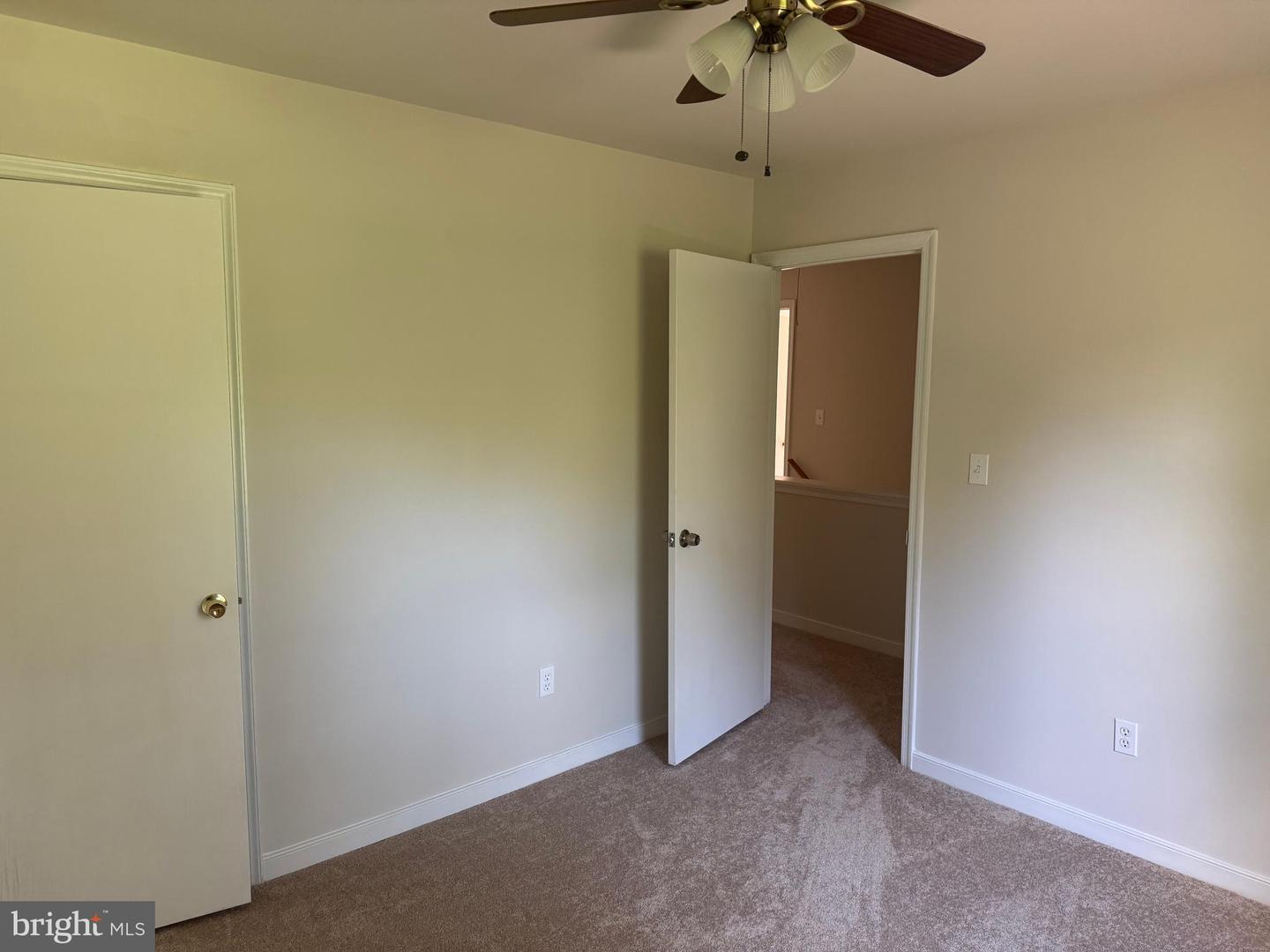 8217 MAPLEWOOD DR, MANASSAS, Virginia 20111, 3 Bedrooms Bedrooms, ,3 BathroomsBathrooms,Residential,For sale,8217 MAPLEWOOD DR,VAPW2100216 MLS # VAPW2100216