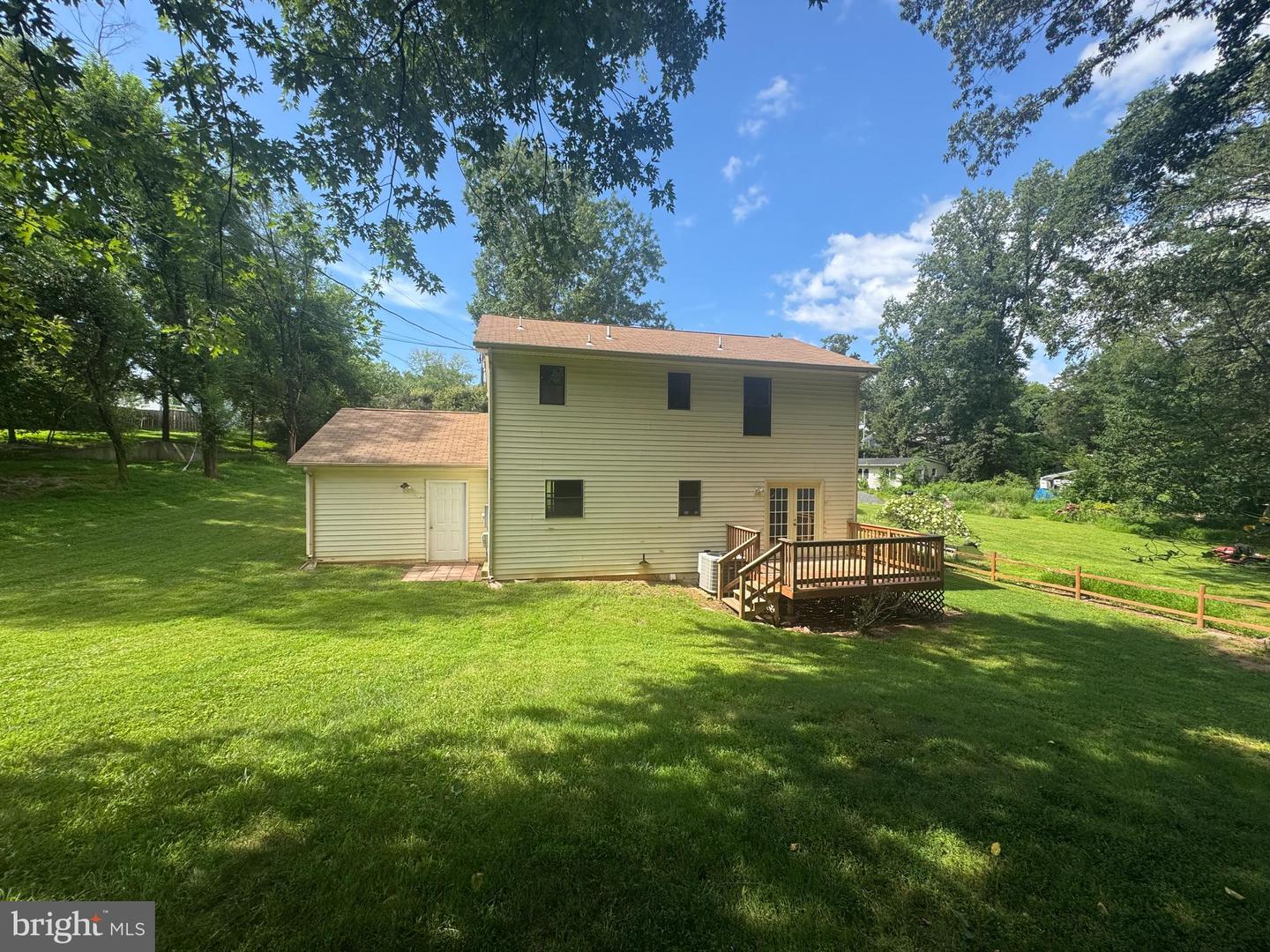 8217 MAPLEWOOD DR, MANASSAS, Virginia 20111, 3 Bedrooms Bedrooms, ,3 BathroomsBathrooms,Residential,For sale,8217 MAPLEWOOD DR,VAPW2100216 MLS # VAPW2100216