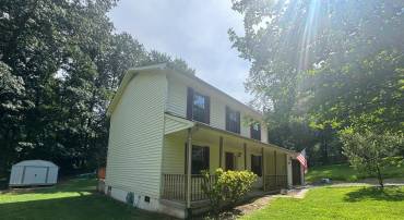 8217 MAPLEWOOD DR, MANASSAS, Virginia 20111, 3 Bedrooms Bedrooms, ,3 BathroomsBathrooms,Residential,For sale,8217 MAPLEWOOD DR,VAPW2100216 MLS # VAPW2100216