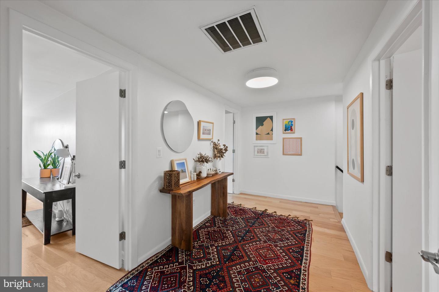 15 S ST NE #2, WASHINGTON, District Of Columbia 20002, 4 Bedrooms Bedrooms, ,4 BathroomsBathrooms,Residential,For sale,15 S ST NE #2,DCDC2212592 MLS # DCDC2212592