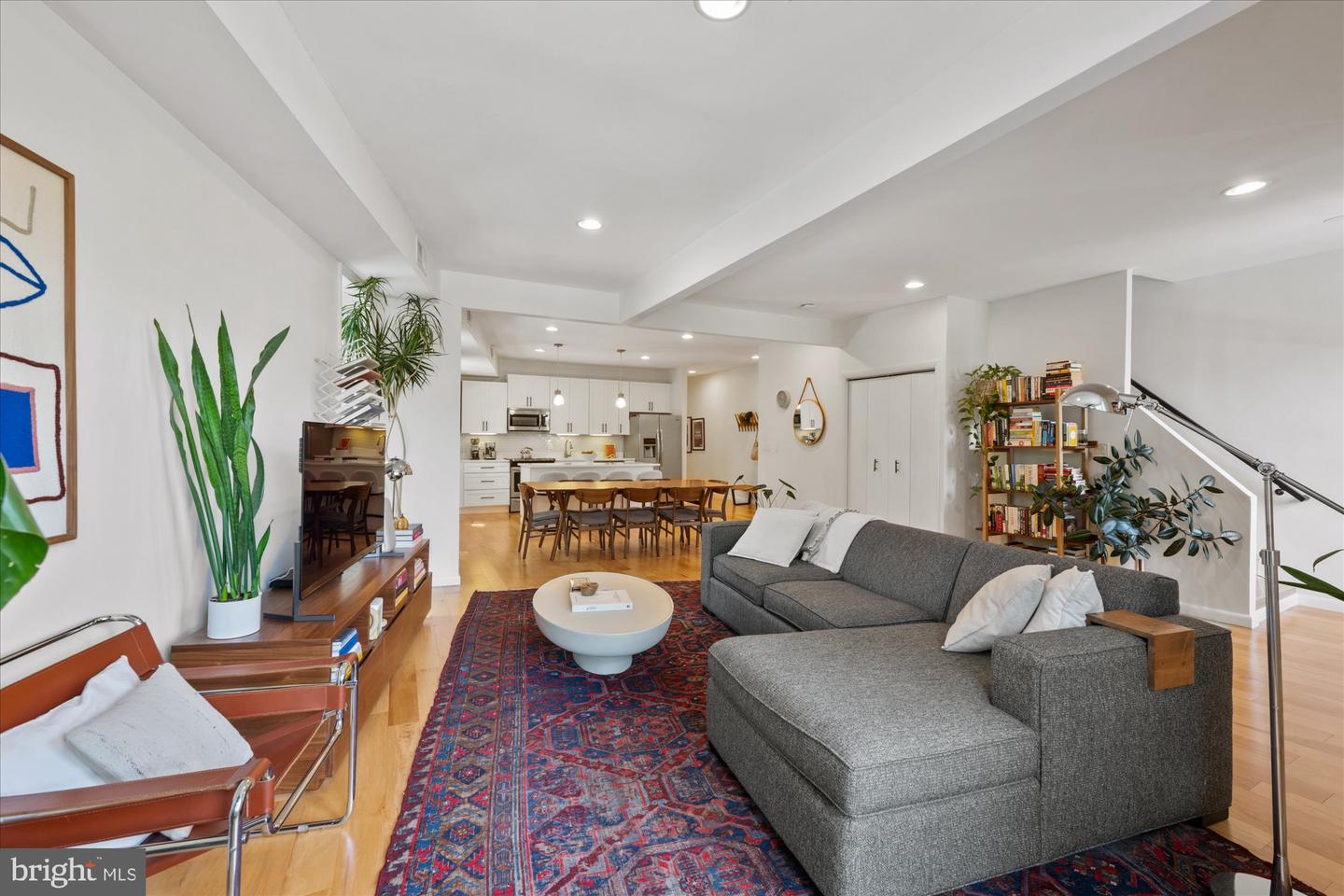 15 S ST NE #2, WASHINGTON, District Of Columbia 20002, 4 Bedrooms Bedrooms, ,4 BathroomsBathrooms,Residential,For sale,15 S ST NE #2,DCDC2212592 MLS # DCDC2212592