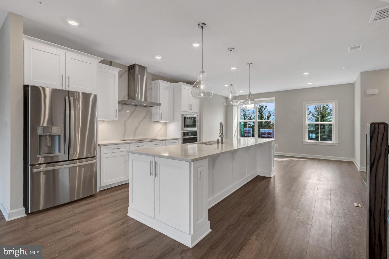 43769 METRO TER, ASHBURN, Virginia 20147, 3 Bedrooms Bedrooms, ,2 BathroomsBathrooms,Residential,For sale,43769 METRO TER,VALO2103334 MLS # VALO2103334